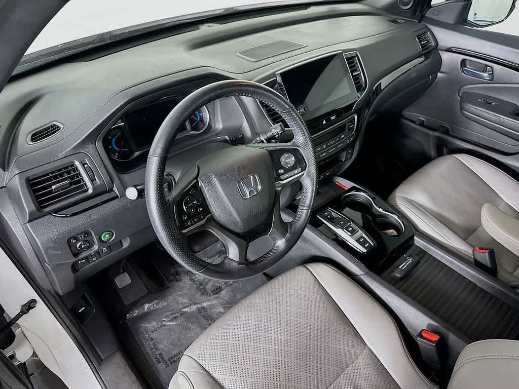 Thumbnail: 2021 Honda Passport - 2