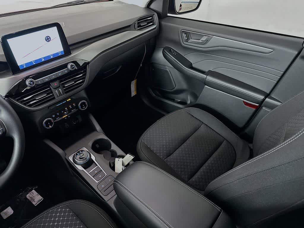 Thumbnail: 2025 Ford Escape - 11