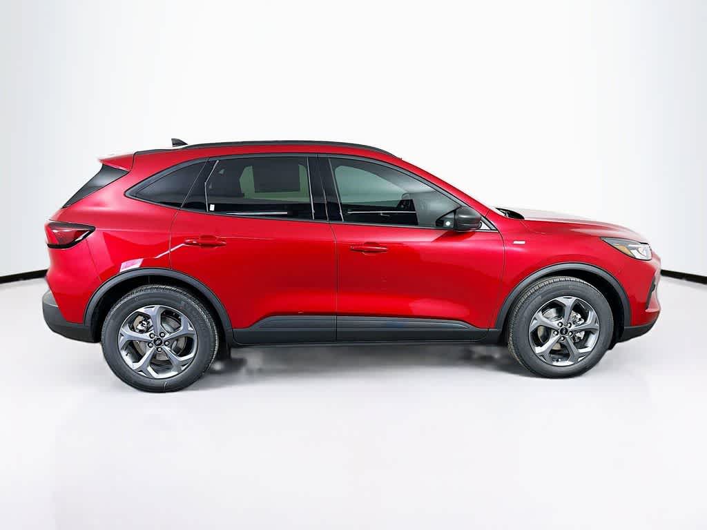 2025 Ford Escape ST-Line 25