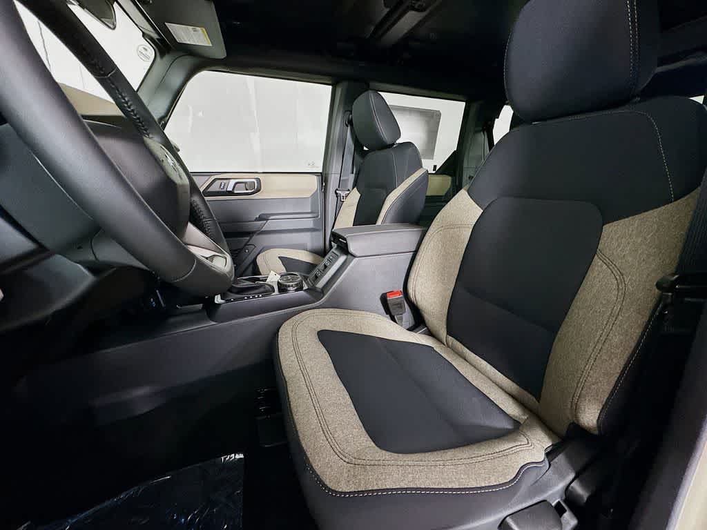 Thumbnail: 2025 Ford Bronco - 12