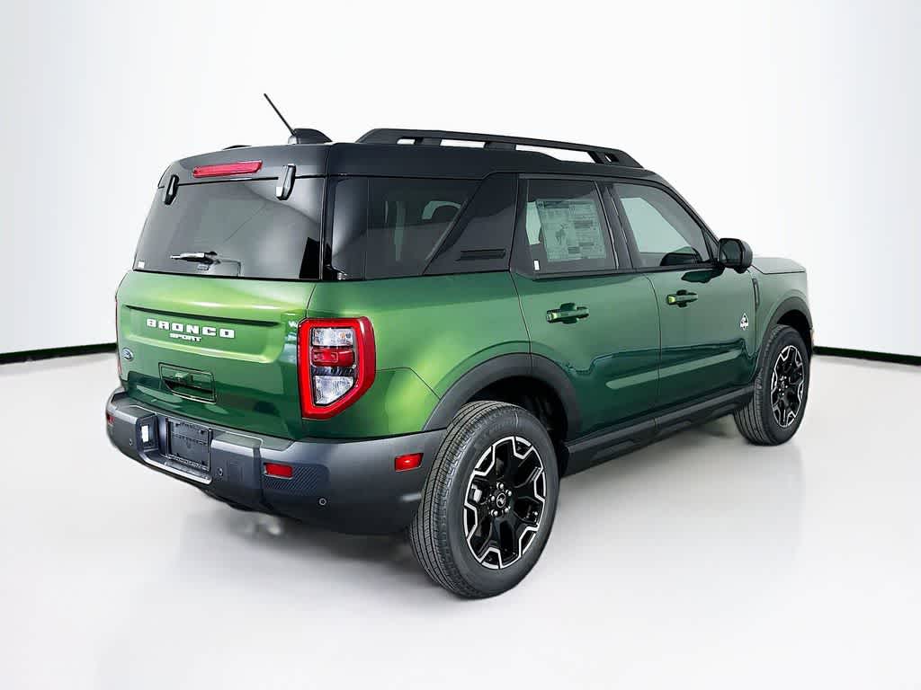 Thumbnail: 2025 Ford Bronco Sport - 24