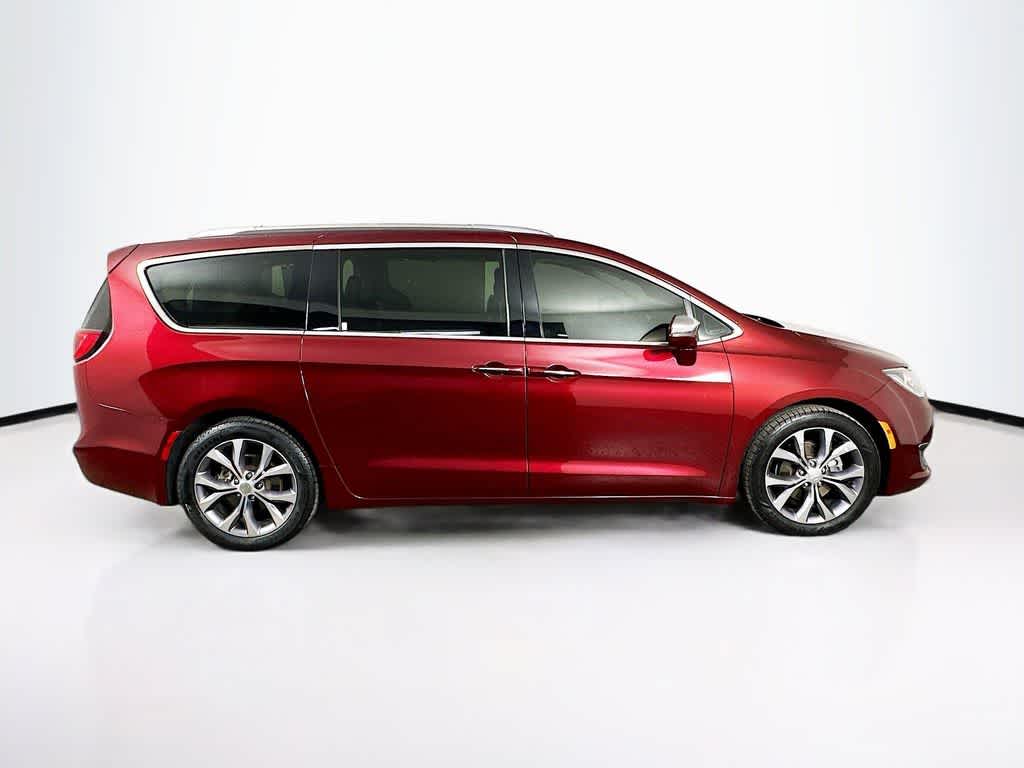 Thumbnail: 2019 Chrysler Pacifica - 26