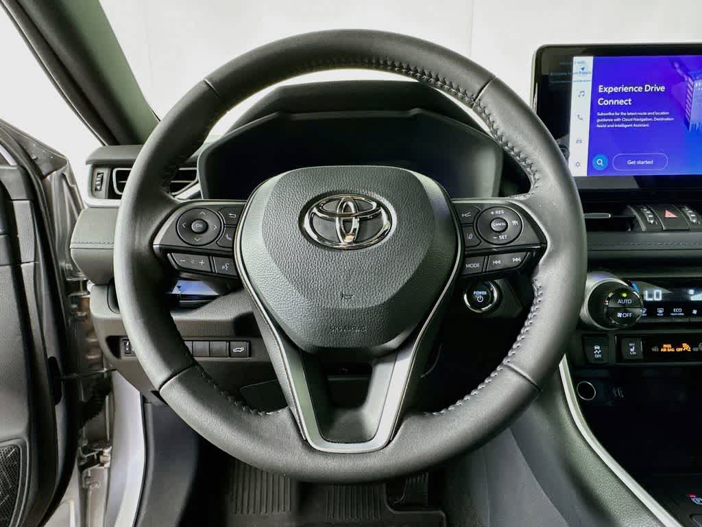 Thumbnail: 2025 Toyota RAV4 - 16