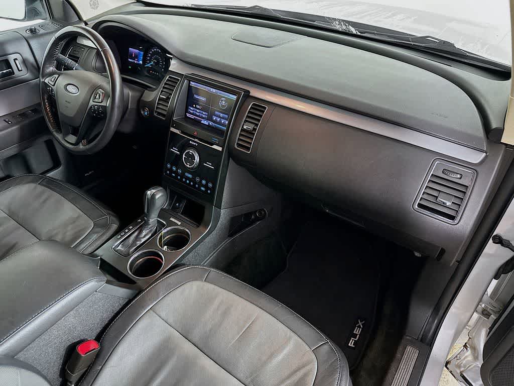Thumbnail: 2013 Ford Flex - 32