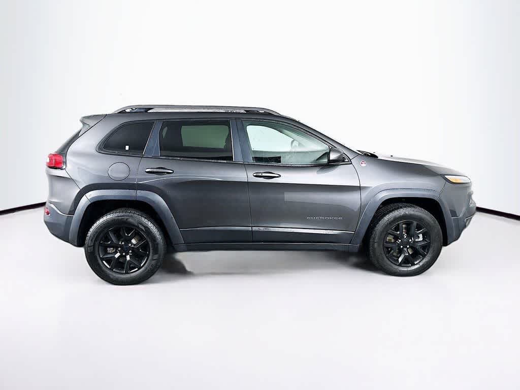 Thumbnail: 2015 Jeep Cherokee - 26