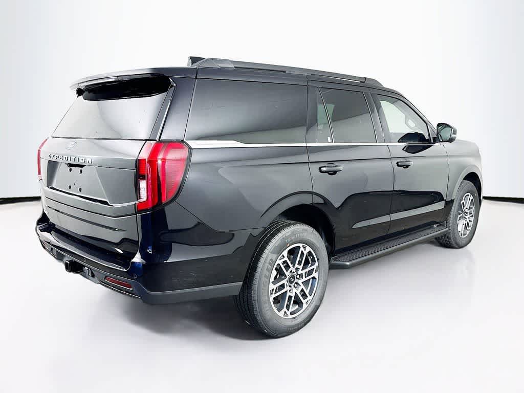 Thumbnail: 2026 Ford Expedition - 24