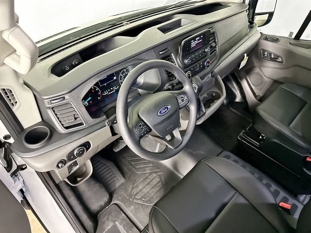 Thumbnail: 2025 Ford Transit Series - 2