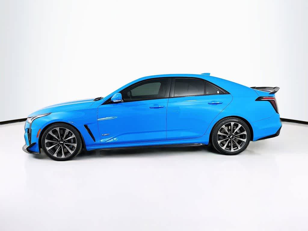 Thumbnail: 2022 Cadillac CT4 - 3