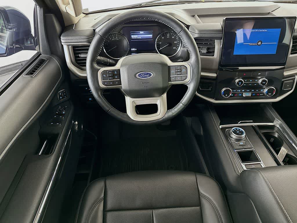 Thumbnail: 2022 Ford Expedition - 10