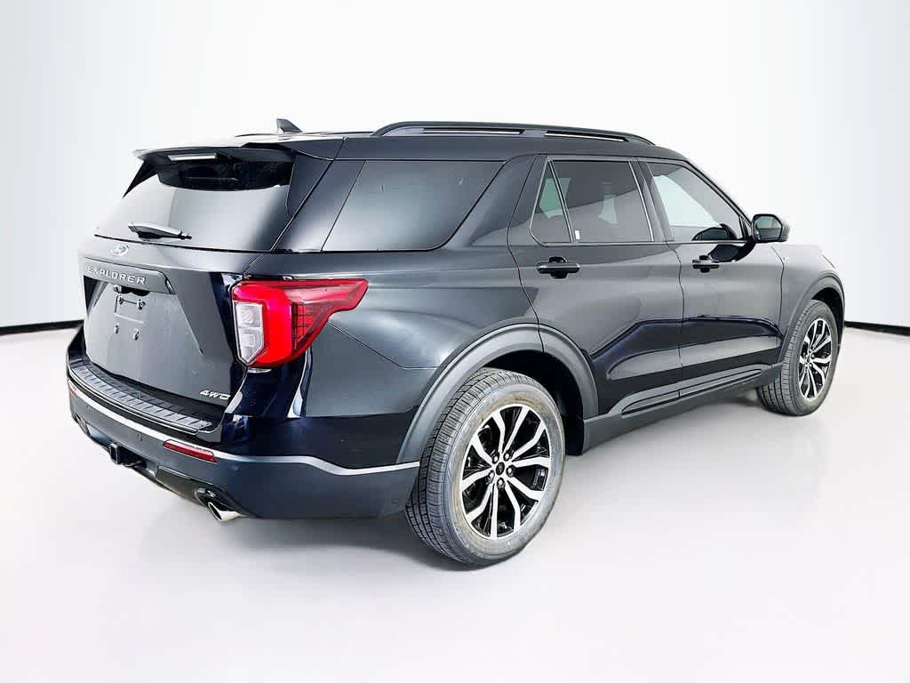 Thumbnail: 2022 Ford Explorer - 25