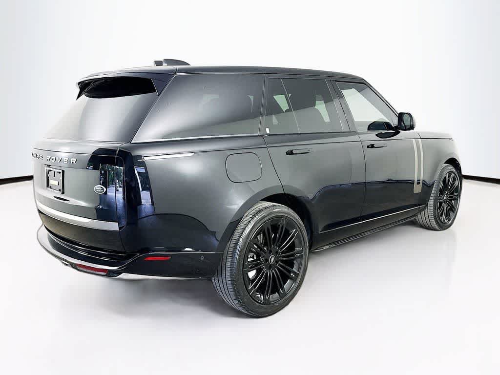 Thumbnail: 2023 Land Rover Range Rover - 25