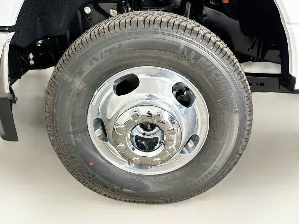 Thumbnail: 2026 Ford F-350 - 8