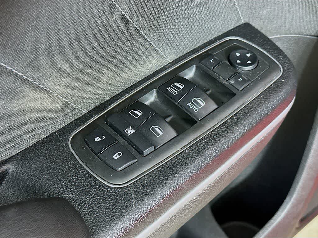 Thumbnail: 2019 Dodge Charger - 29