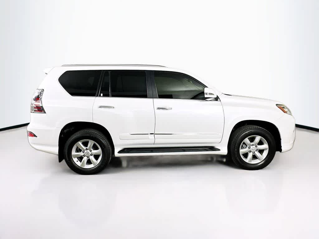 Thumbnail: 2016 Lexus GX - 27