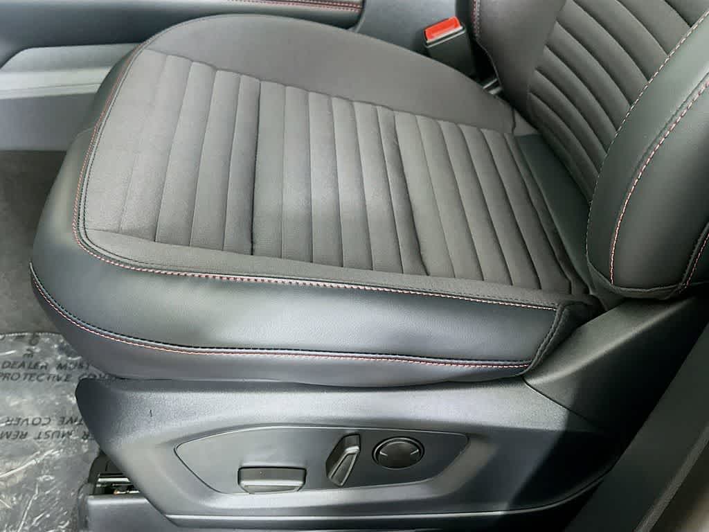 Thumbnail: 2026 Ford Explorer - 30