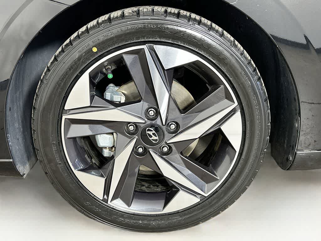 Thumbnail: 2023 Hyundai Elantra - 7