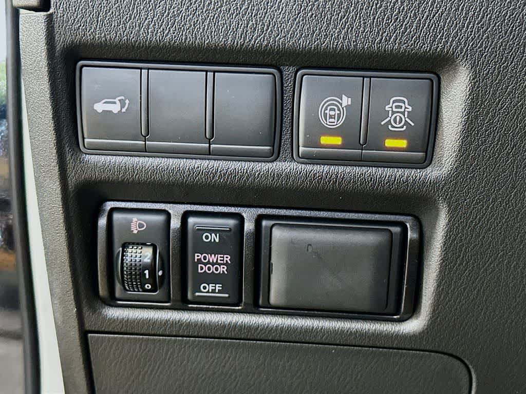 Thumbnail: 2019 Nissan Armada - 27