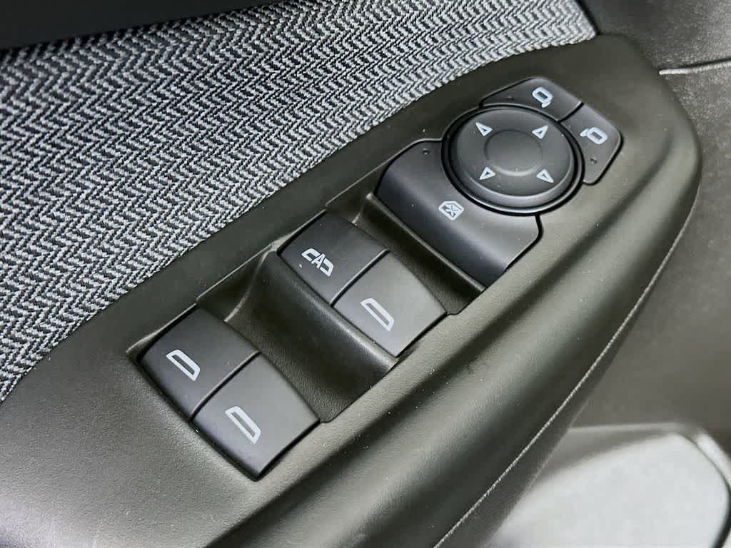 Thumbnail: 2021 Chevrolet TrailBlazer - 27