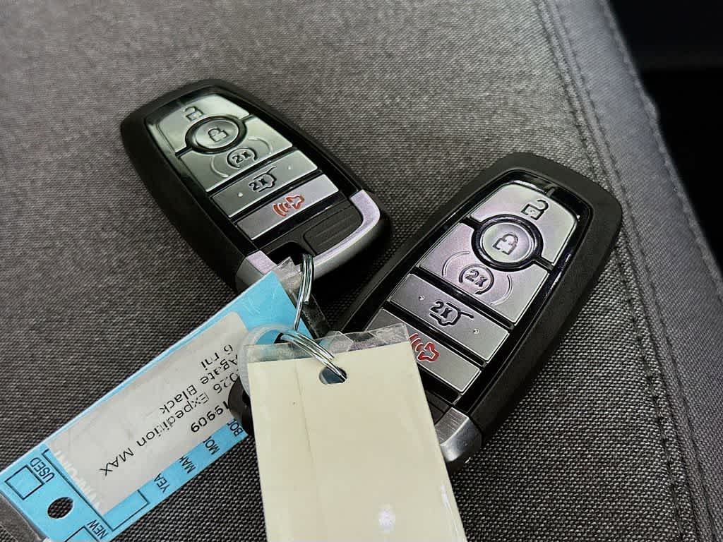 Thumbnail: 2026 Ford Expedition MAX - 21