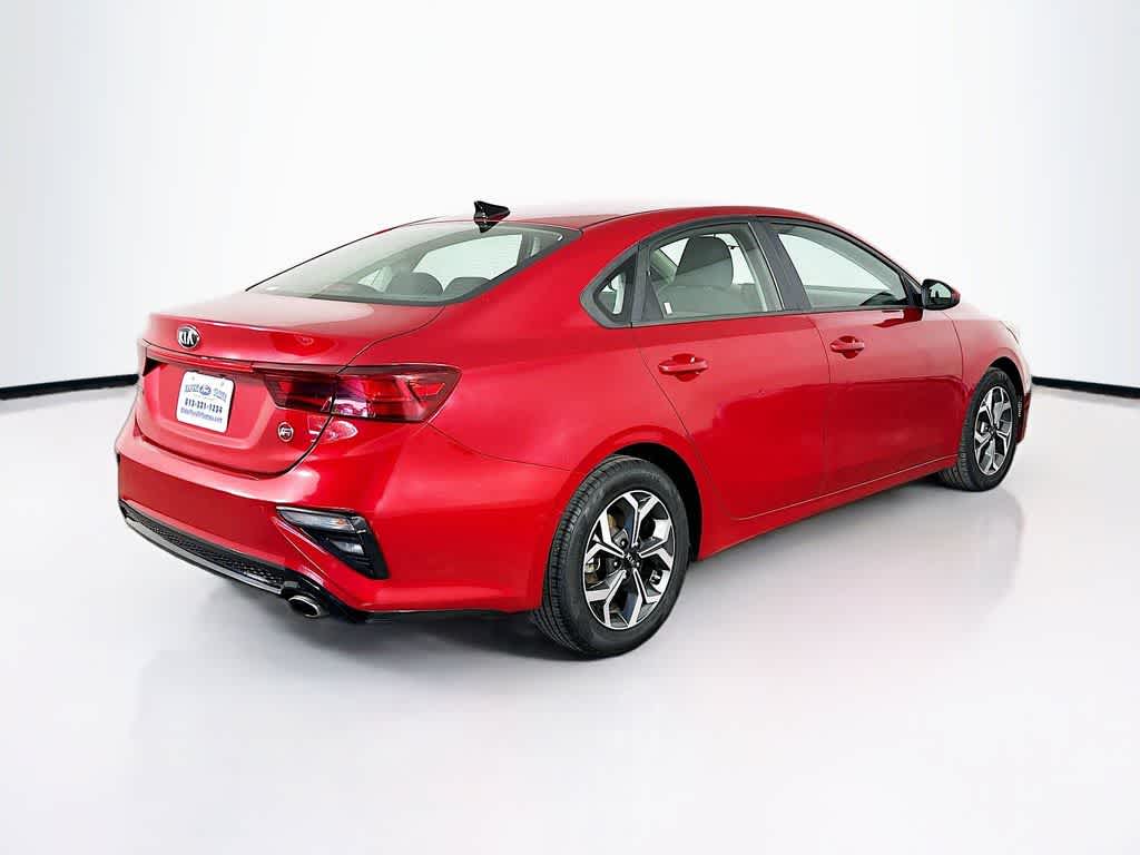 Thumbnail: 2019 Kia Forte - 23