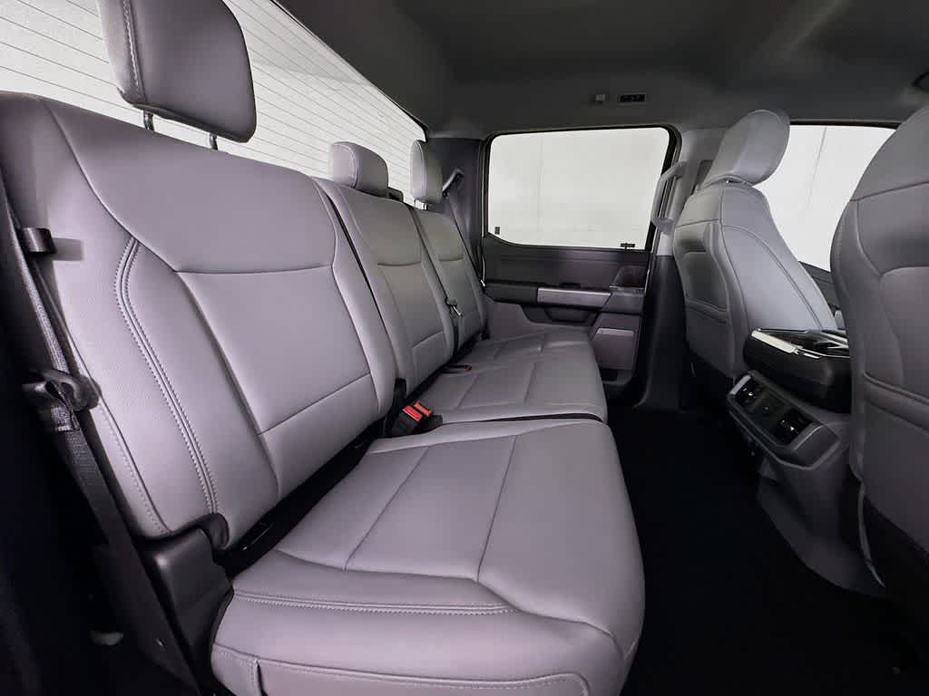 Thumbnail: 2025 Ford F-150 - 32