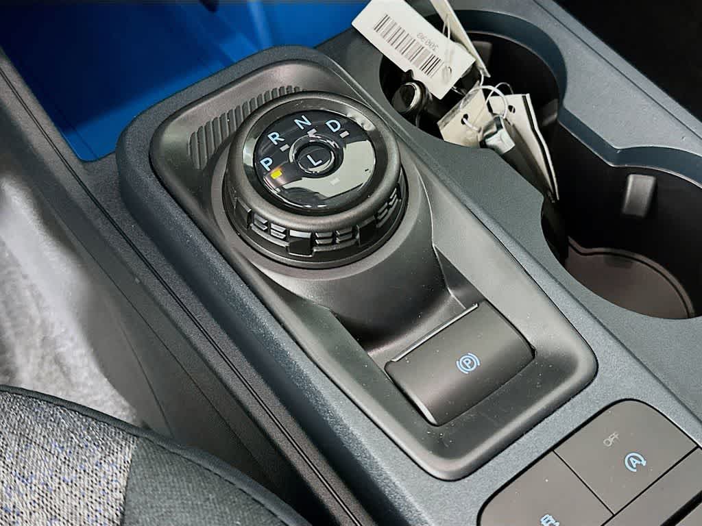 Thumbnail: 2026 Ford Maverick - 17