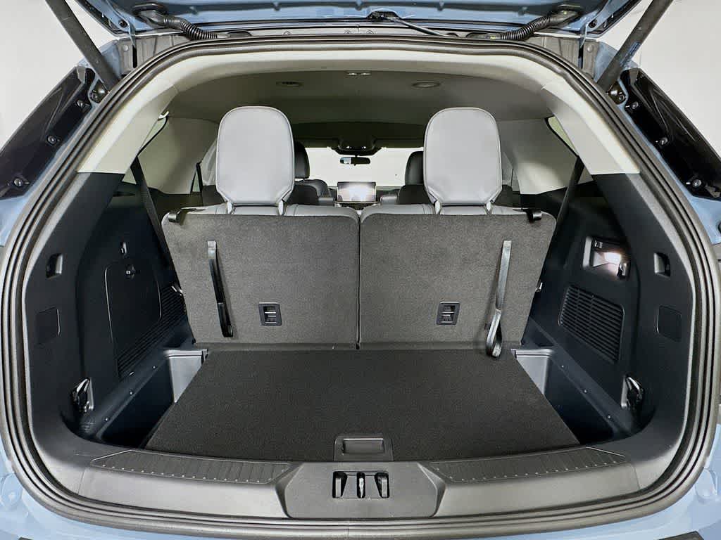 Thumbnail: 2025 Ford Explorer - 20