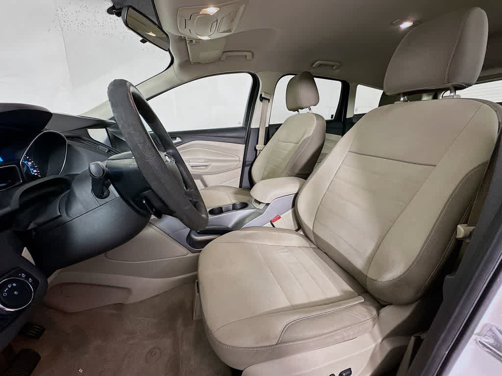 Thumbnail: 2015 Ford Escape - 12