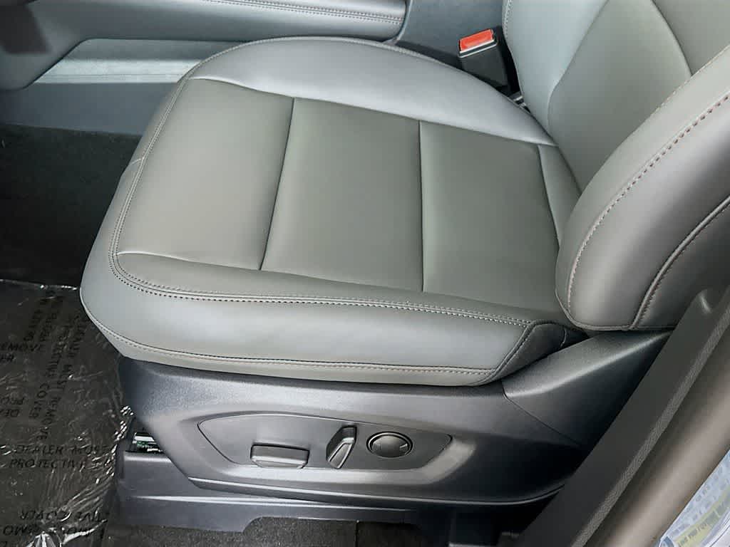 Thumbnail: 2026 Ford Explorer - 29