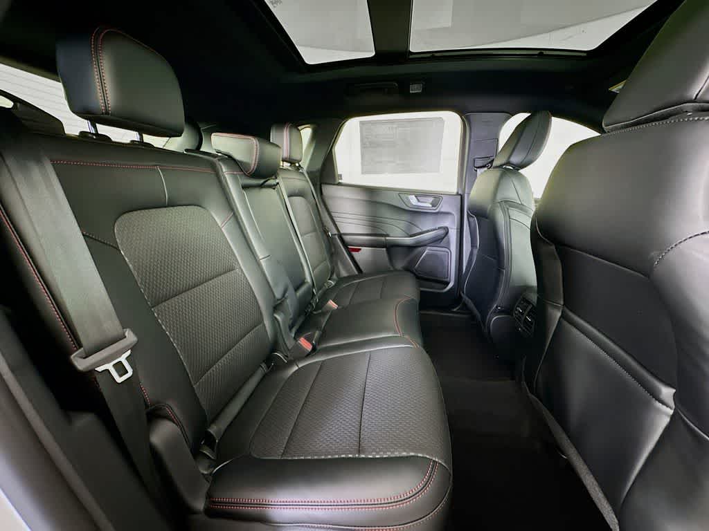 Thumbnail: 2026 Ford Escape - 32