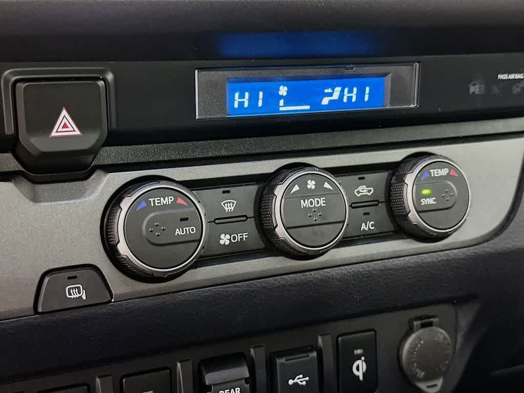 Thumbnail: 2021 Toyota Tacoma - 17