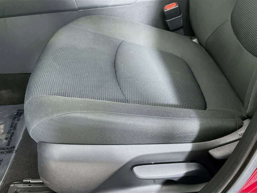 Thumbnail: 2021 Toyota RAV4 - 29