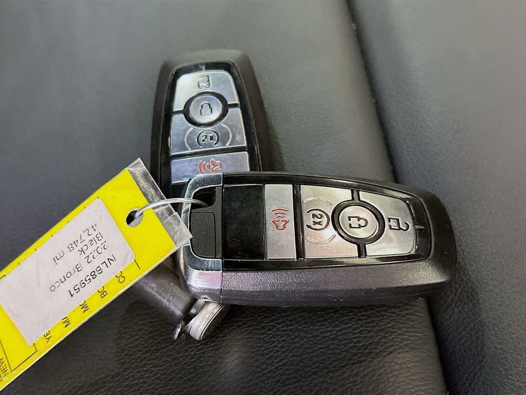 Thumbnail: 2022 Ford Bronco - 21