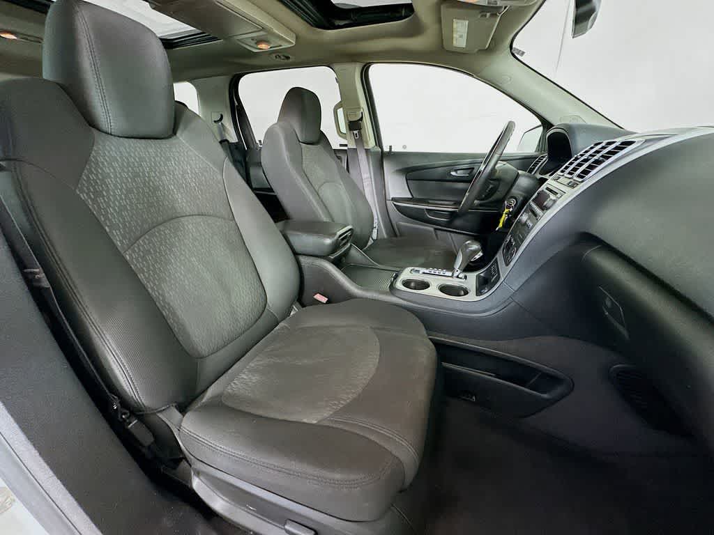 Thumbnail: 2012 GMC Acadia - 15