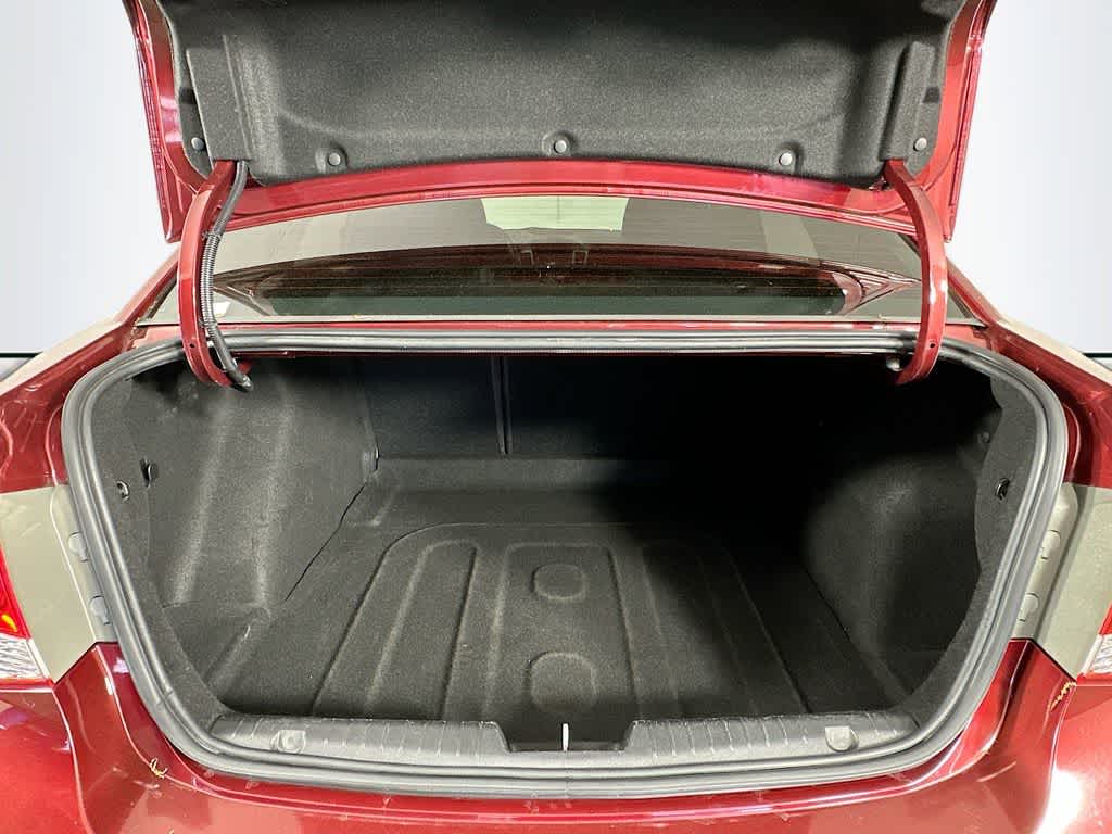 Thumbnail: 2015 Chevrolet Cruze - 20