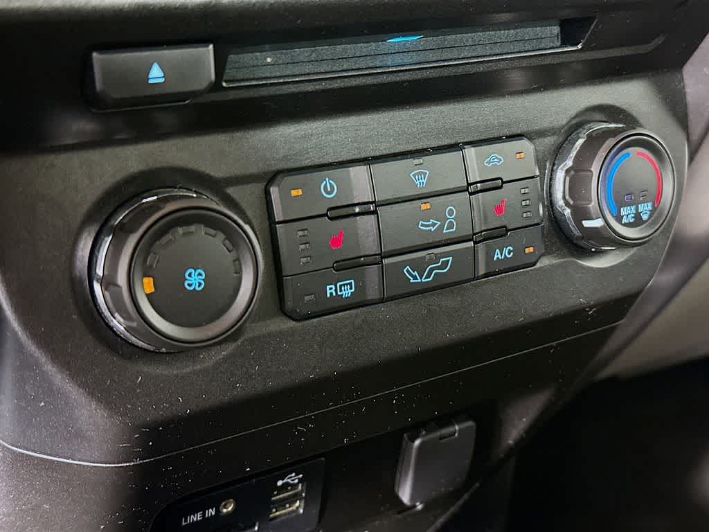 Thumbnail: 2015 Ford F-150 - 17