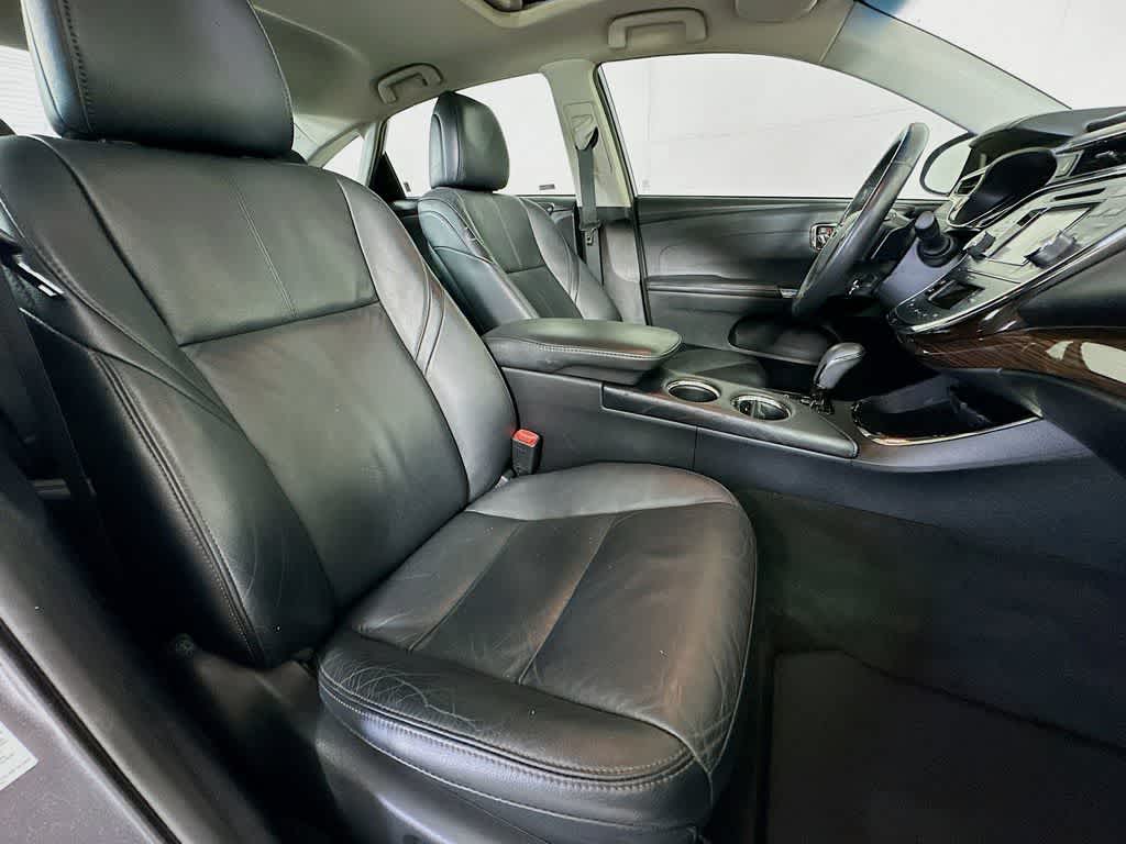 Thumbnail: 2014 Toyota Avalon - 15