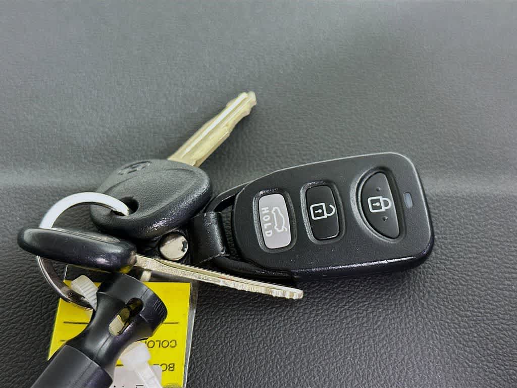 Thumbnail: 2020 Hyundai Elantra - 21