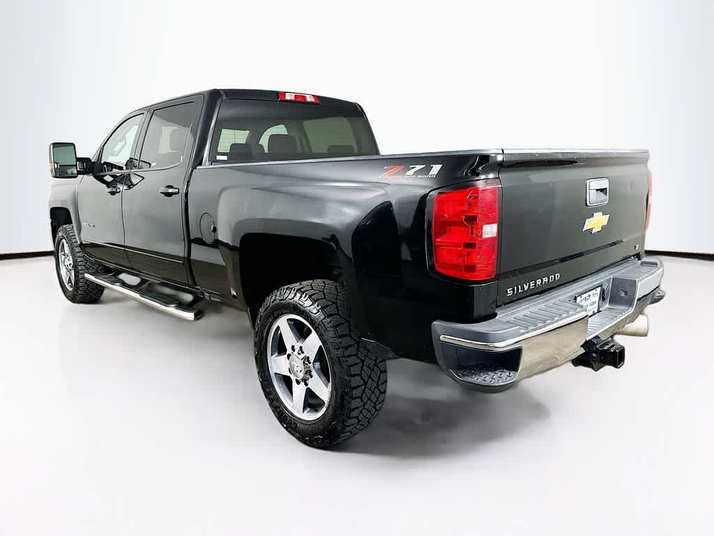 Thumbnail: 2018 Chevrolet Silverado 2500 - 4