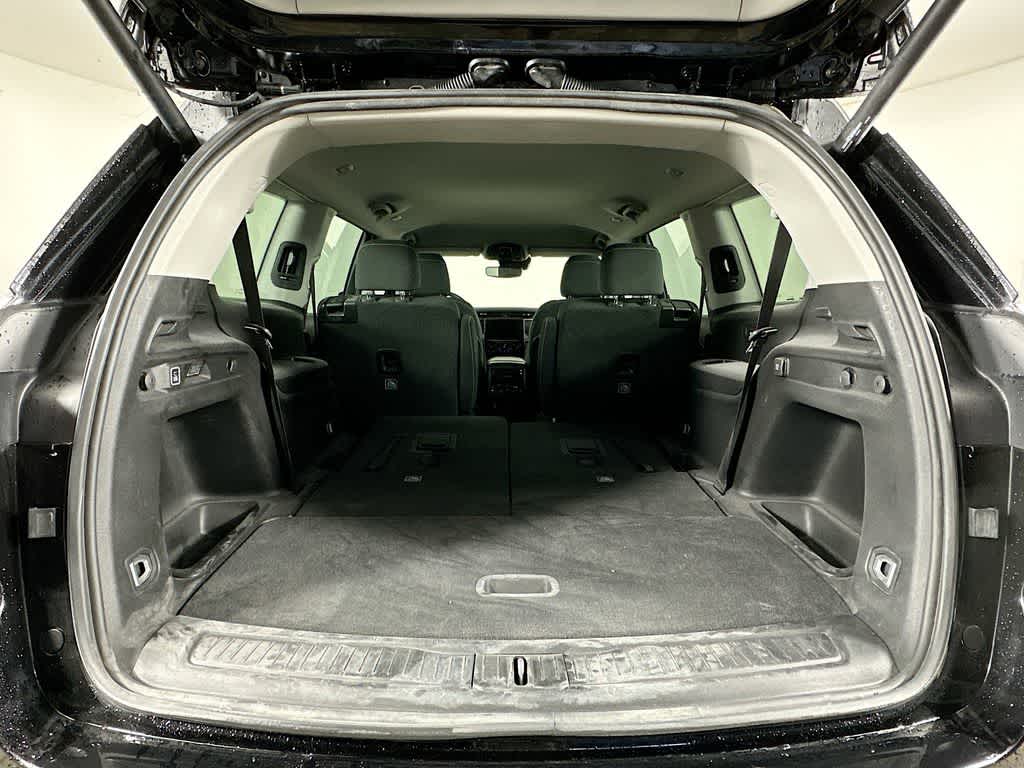 Thumbnail: 2022 Jeep Grand Cherokee L - 20