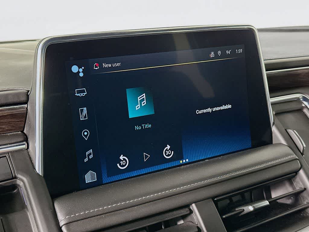 2023 Chevrolet Suburban LT 17