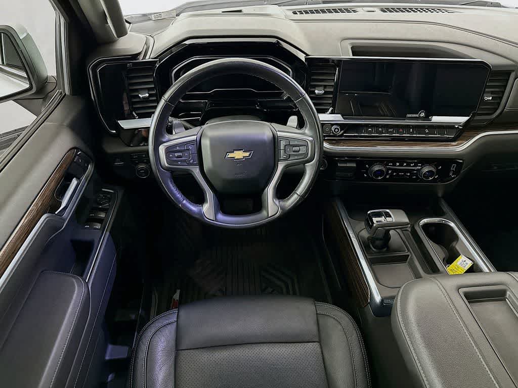 Thumbnail: 2022 Chevrolet Silverado 1500 - 10