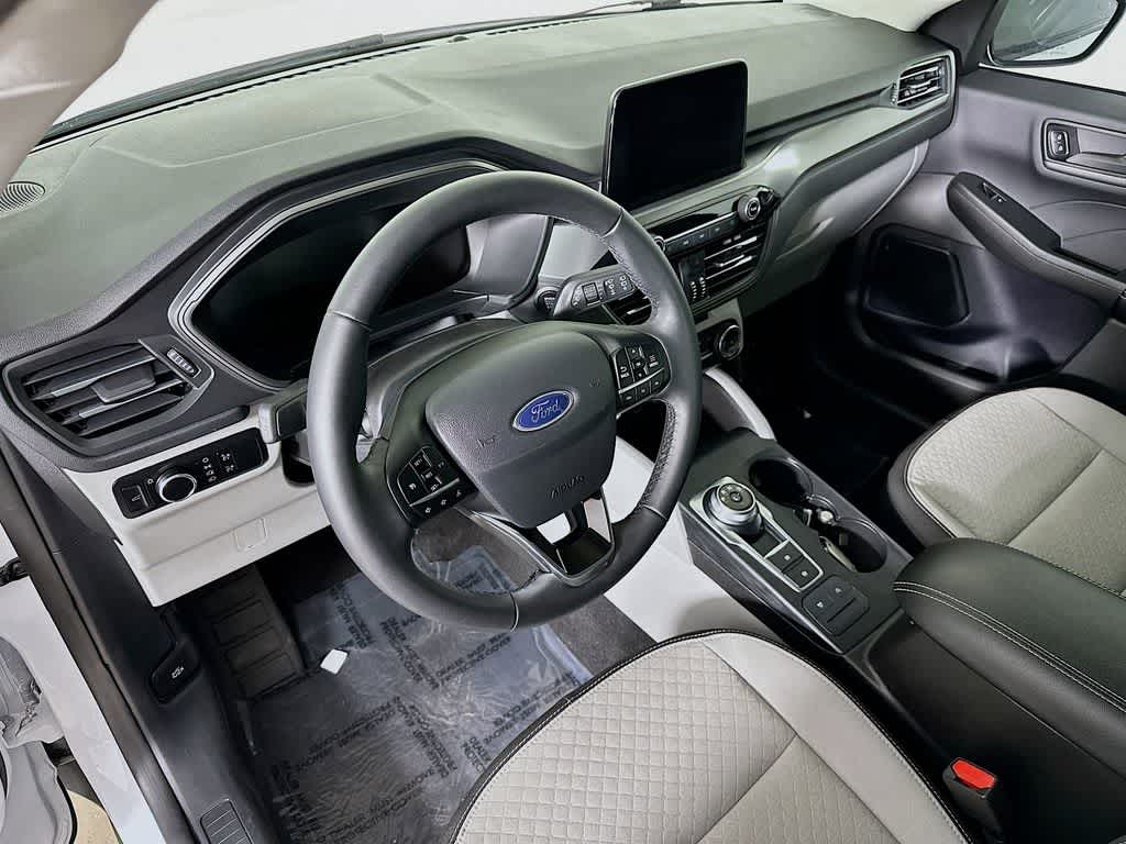 Thumbnail: 2024 Ford Escape - 2