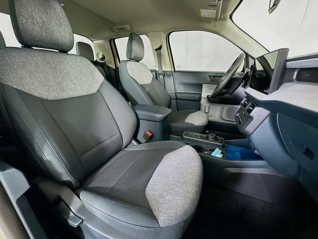 Thumbnail: 2025 Ford Maverick - 14