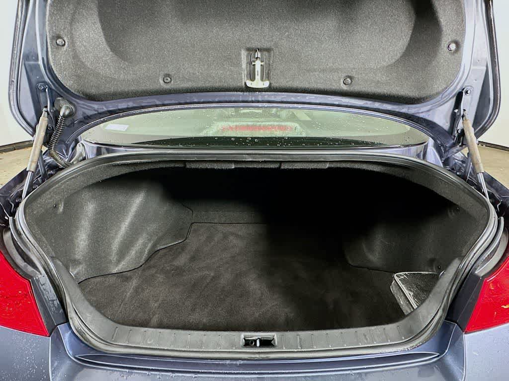 Thumbnail: 2009 INFINITI G37 - 21