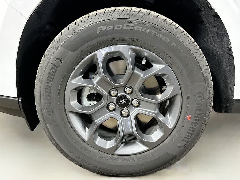 Thumbnail: 2025 Ford Maverick - 8