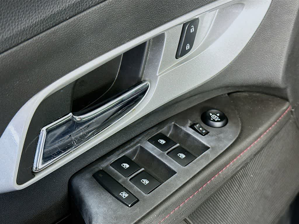 Thumbnail: 2012 Chevrolet Equinox - 30