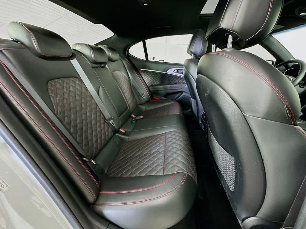 Thumbnail: 2019 Genesis G70 - 34