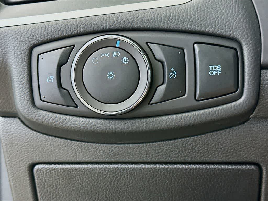 Thumbnail: 2024 Ford Edge - 26