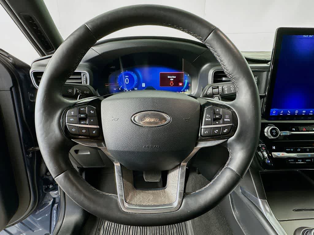 Thumbnail: 2021 Ford Explorer - 16